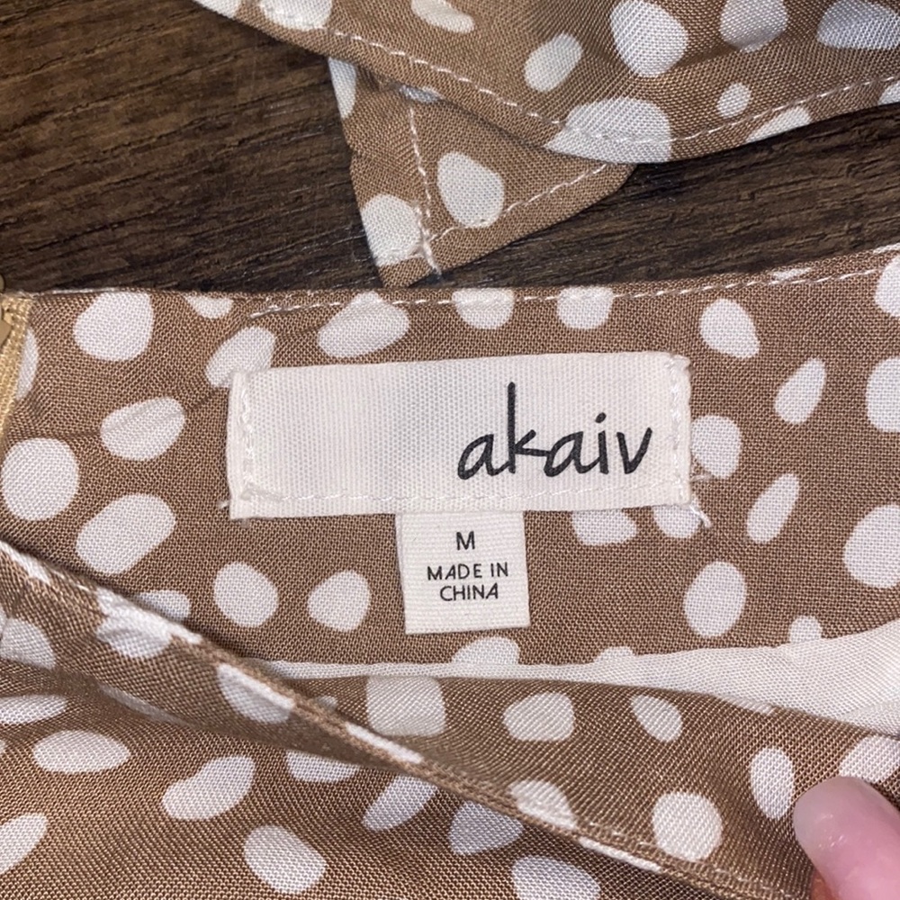 (SOLD) SUMMER CLEARANCE Akaiv Two Piece Set - Picture 4 of 4